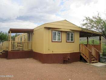 Thumbnail of mobile home