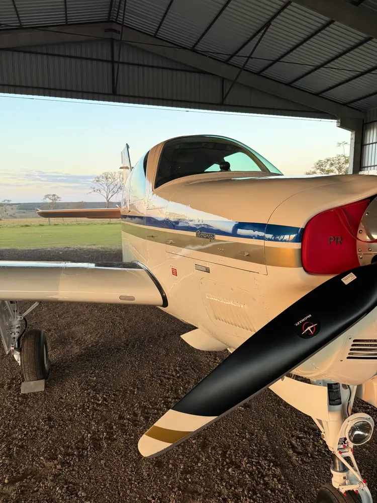 7925/beechcraft-bonanza-f33a-1991-flightmarket-id-7925-31215.webp