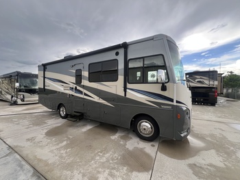 Thumbnail of RV