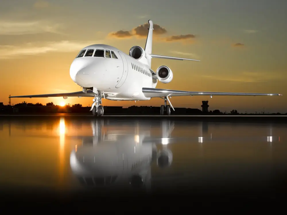 7153/dassault-falcon-2000-1999-flightmarket-id-7153-30552.webp
