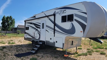 Thumbnail of RV
