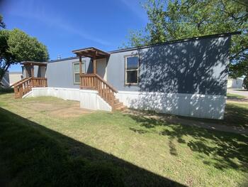 Thumbnail of mobile home