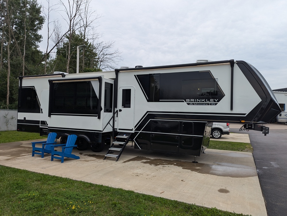 Photo of Rv
