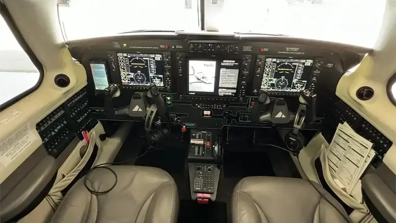 7844/piper-m500-2017-flightmarket-id-7844-56503.webp