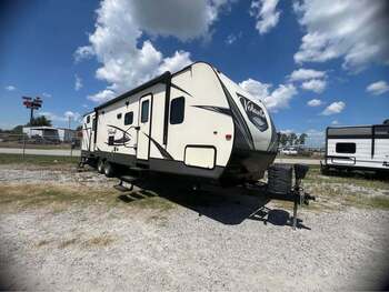 Thumbnail of RV