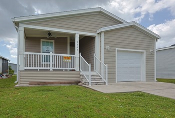 Thumbnail of mobile home