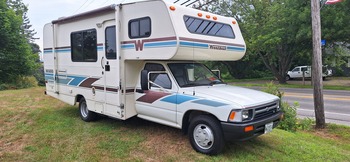 Thumbnail of RV