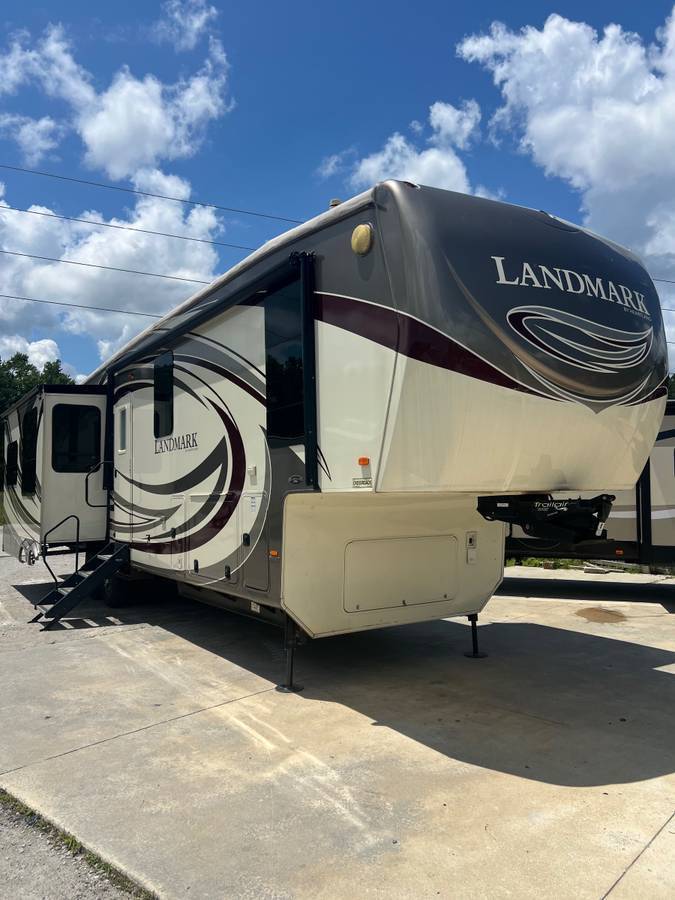 Photo of Rv