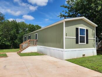 Thumbnail of mobile home