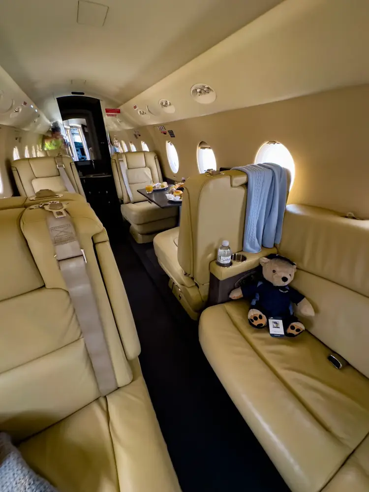7586/gulfstream-g150-2007-flightmarket-id-7586-27514.webp