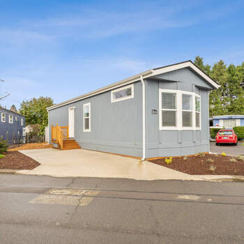 Thumbnail of mobile home