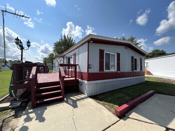 Thumbnail of mobile home