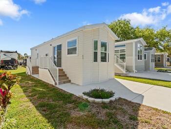 Thumbnail of mobile home