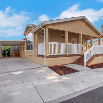 Thumbnail of mobile home