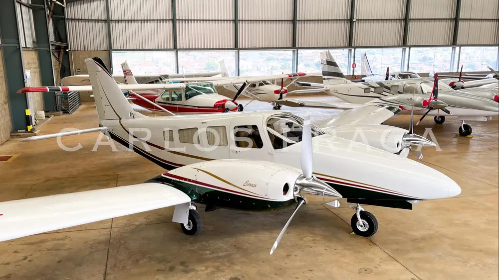 7427/neiva-piper-emb-810d-seneca-iii-1996-flightmarket-id-7427-32201.webp