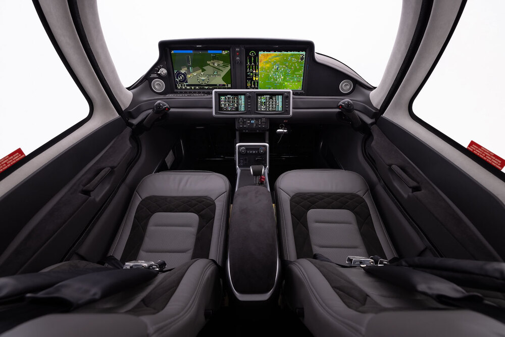 N479BW-4_1.jpg