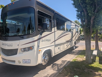 Thumbnail of RV