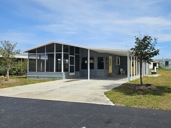 Thumbnail of mobile home