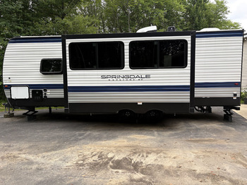 Thumbnail of RV