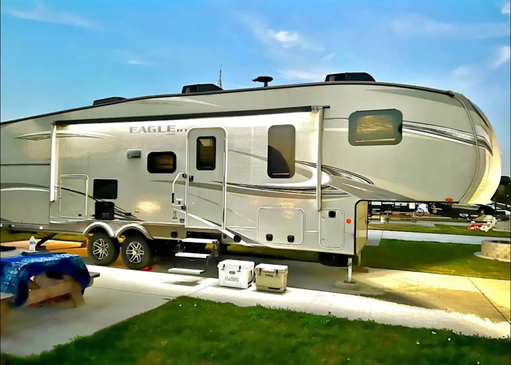 Photo of Rv