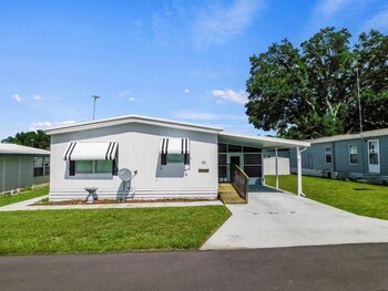 Thumbnail of mobile home