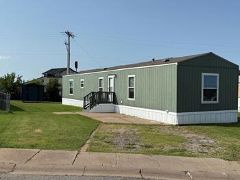 Thumbnail of mobile home