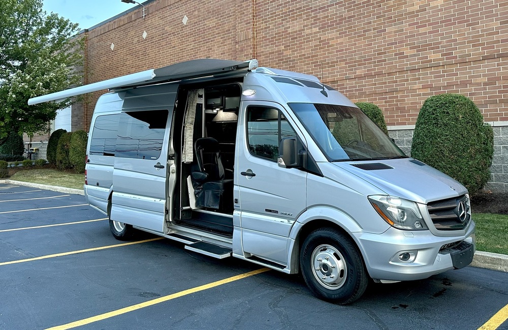 Photo of Rv