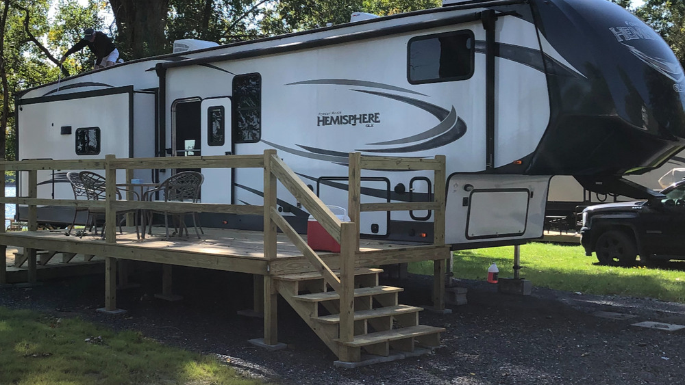 Photo of Rv