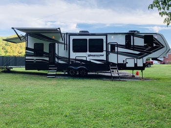 Thumbnail of RV