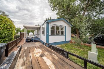 Thumbnail of mobile home