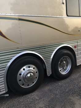 Thumbnail of RV