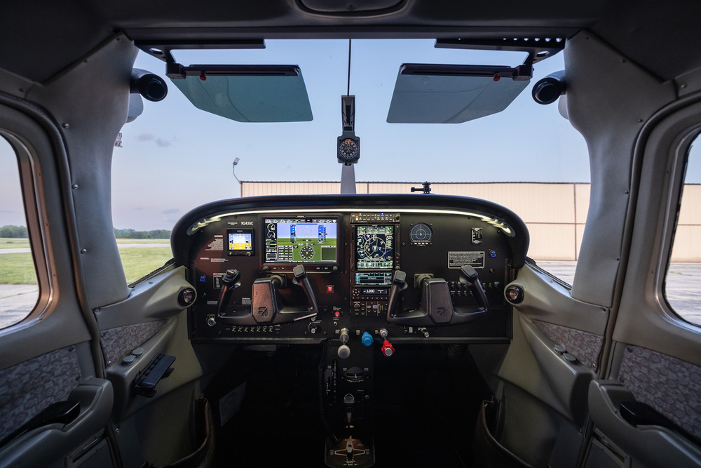 N2435C-4.jpg
