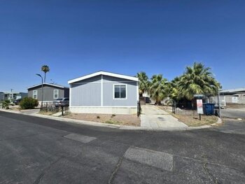 Thumbnail of mobile home