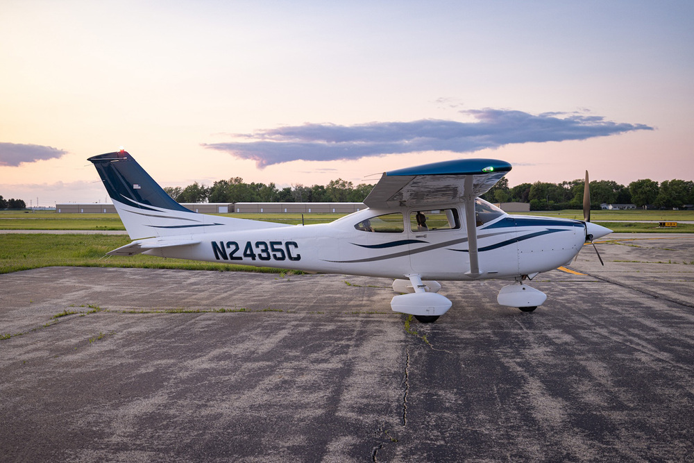 N2435C-2.jpg