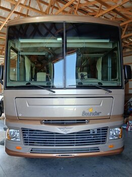 Thumbnail of RV