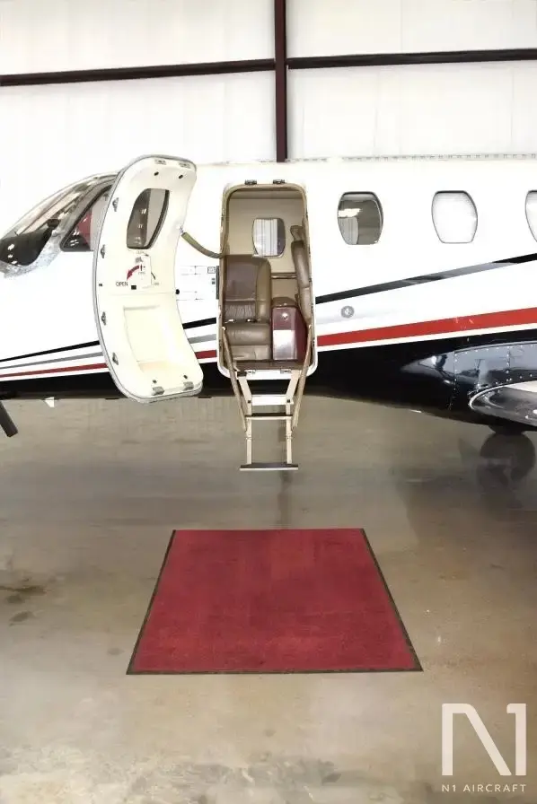 7940/cessna-citation-cj1-plus-2009-flightmarket-id-7940-37165.webp