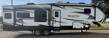 Thumbnail of RV