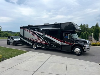 Thumbnail of RV