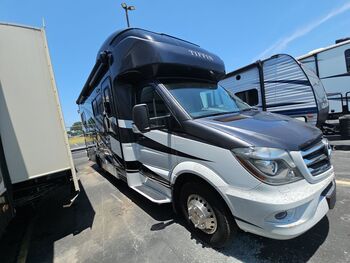 Thumbnail of RV