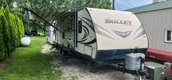 Thumbnail of RV