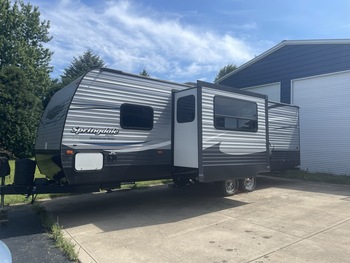 Thumbnail of RV