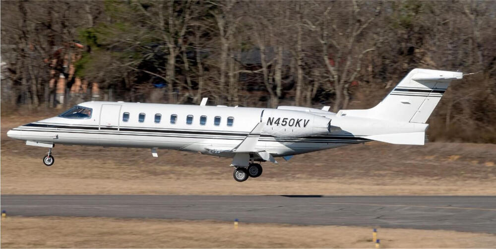 6374/learjet-45-2000-4-venda-flightmarket-0711.jpg