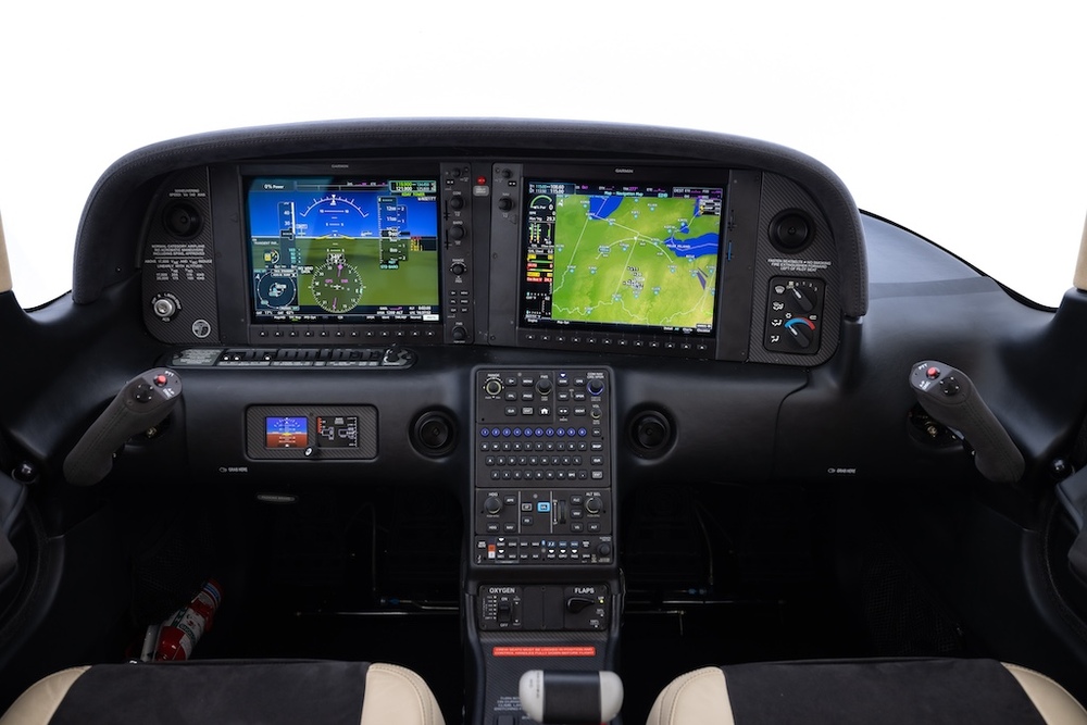 N321TT_4.jpg