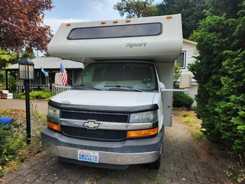 Thumbnail of RV