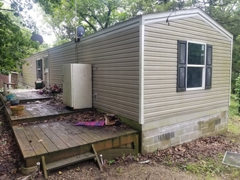 Thumbnail of mobile home
