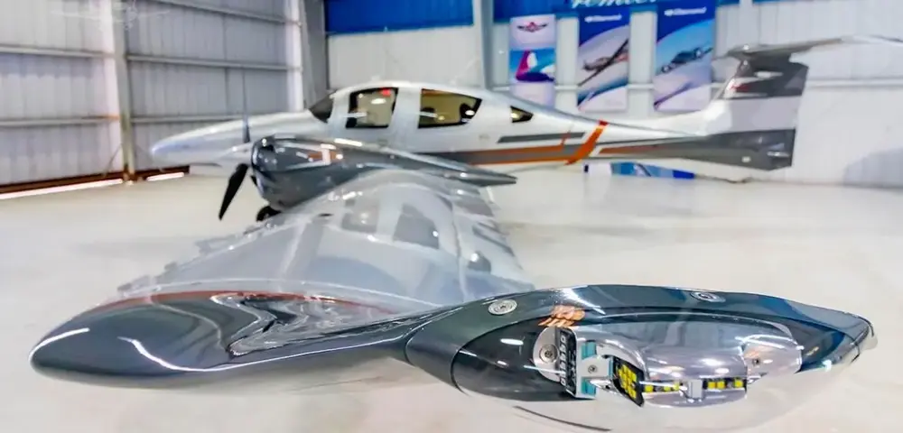 7148/diamond-da-62-2020-flightmarket-id-7148-49520.webp