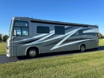 Thumbnail of RV
