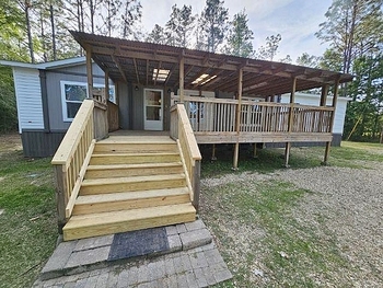 Thumbnail of mobile home