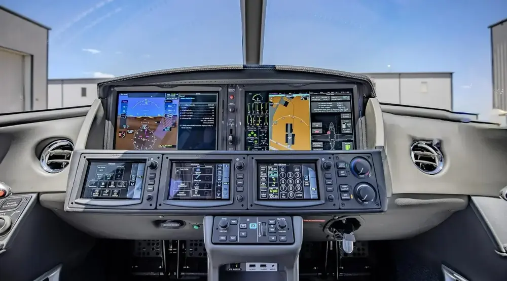 7202/cirrus-vision-jet-g2-plus-2021-flightmarket-id-7202-32046.webp
