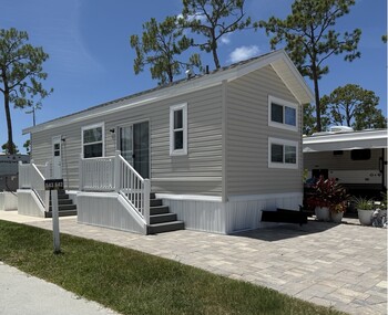 Thumbnail of mobile home